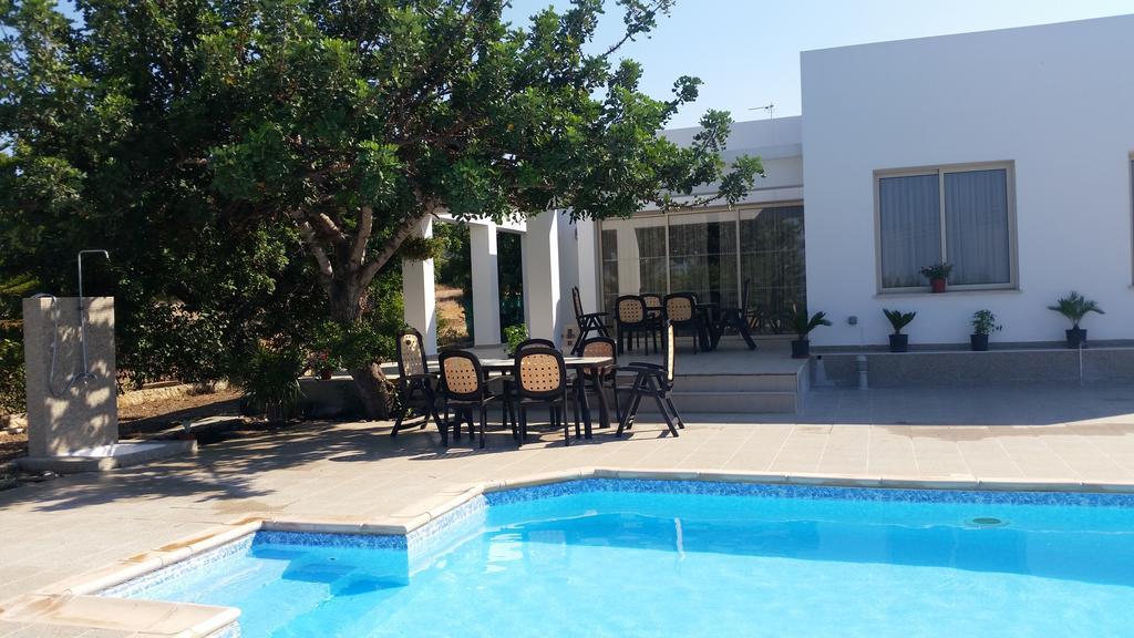 Eliofos Luxury Villa Полис Екстериор снимка