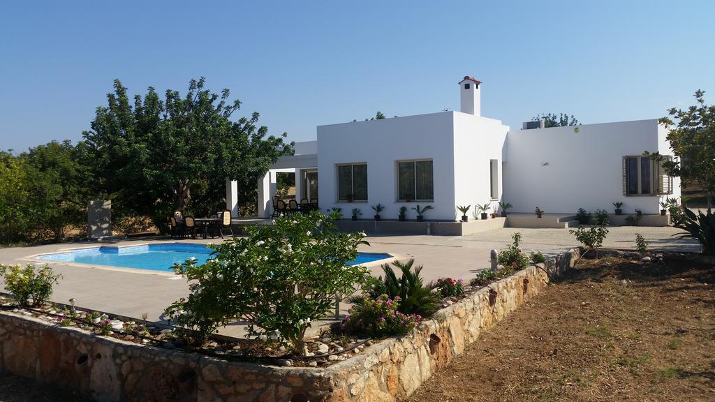 Eliofos Luxury Villa Полис Екстериор снимка