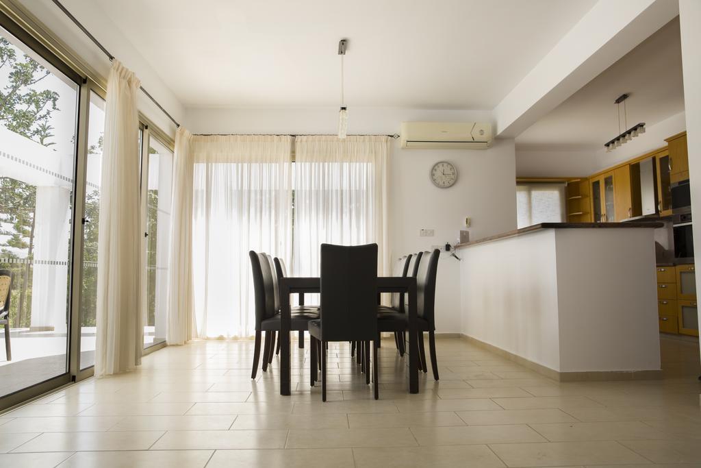 Eliofos Luxury Villa Полис Екстериор снимка