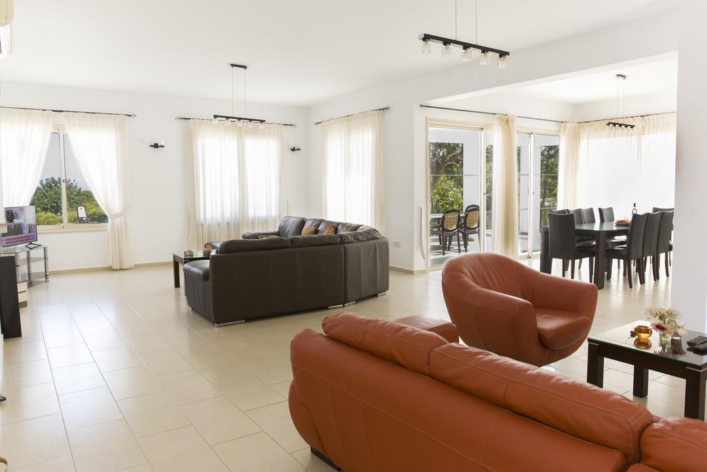 Eliofos Luxury Villa Полис Екстериор снимка